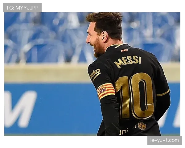 卡瓦尼全面发挥,助力球队攻防俱佳 卡瓦尼全面发挥,助力球队攻防俱佳