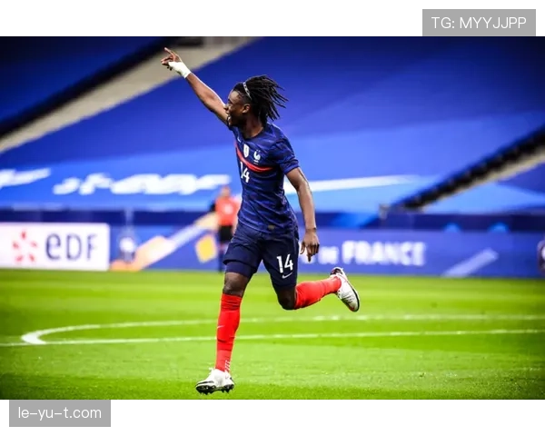 卡马文加状态回暖，年轻天才闪耀赛场引关注