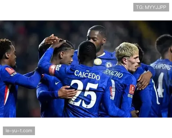 切尔西新援状态回暖，豪门阵容重塑引期待